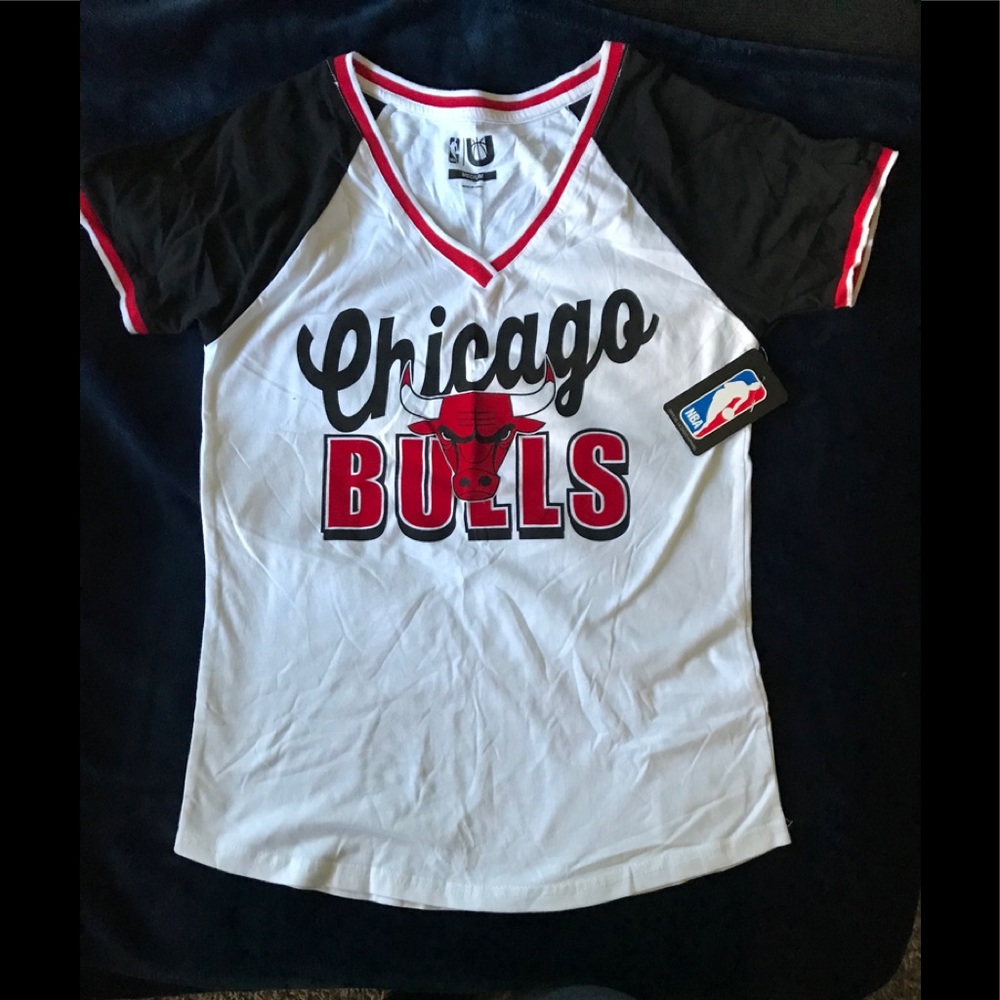 NBA Chicago Bulls women’s shirt